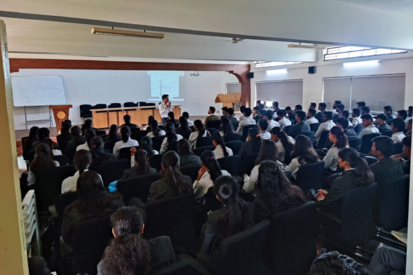 Expert Talk by Industry Experts
