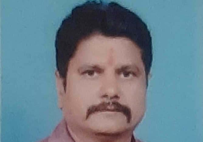 R. Kacheshwar.