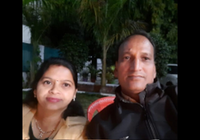 Navneet Shrivastava &amp; Nidhi Shrivastava (Parents of Aditi Shrivastava)