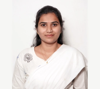  Amruta Rajendra Deshmukh